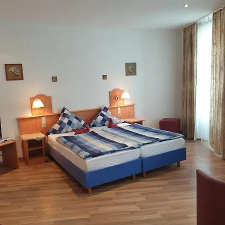 Zirbe - Bayerischer Hof Rüdesheim am Rhein